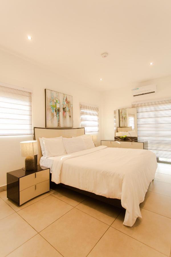 Accra Luxury Apartments @ Pine Court Екстер'єр фото