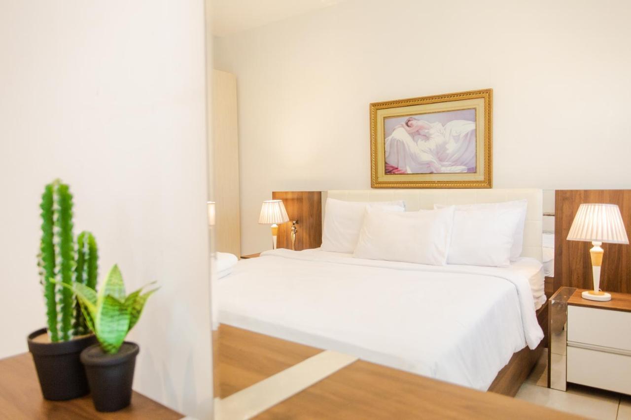 Accra Luxury Apartments @ Pine Court Екстер'єр фото