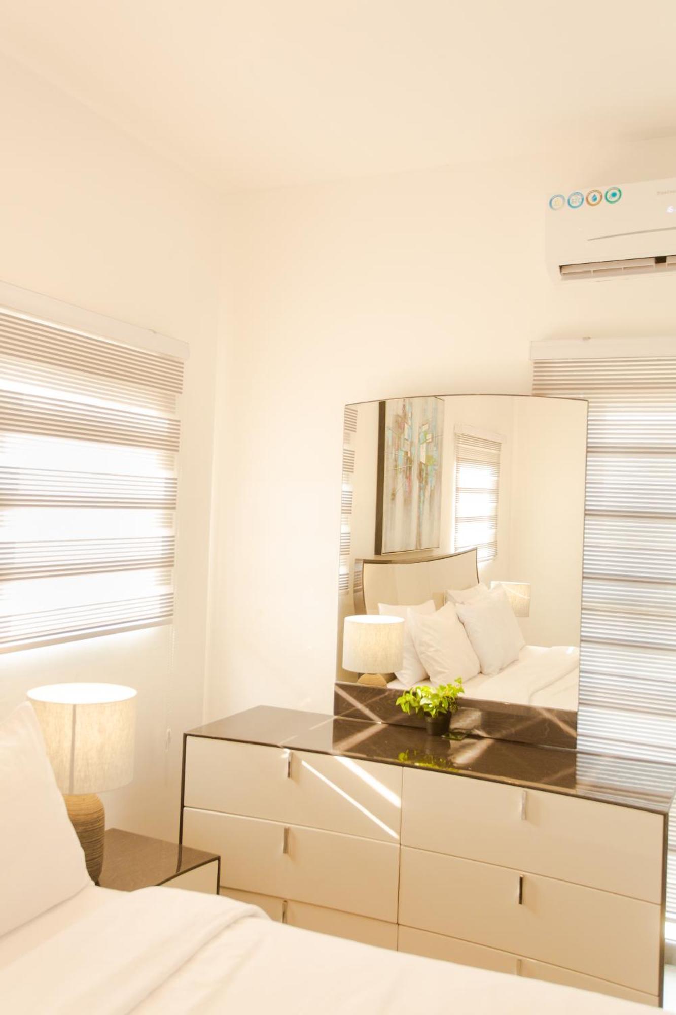 Accra Luxury Apartments @ Pine Court Екстер'єр фото